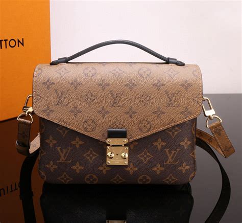 louis vuitton pochette metis reverse review|Louis Vuitton Pochette metis empreinte.